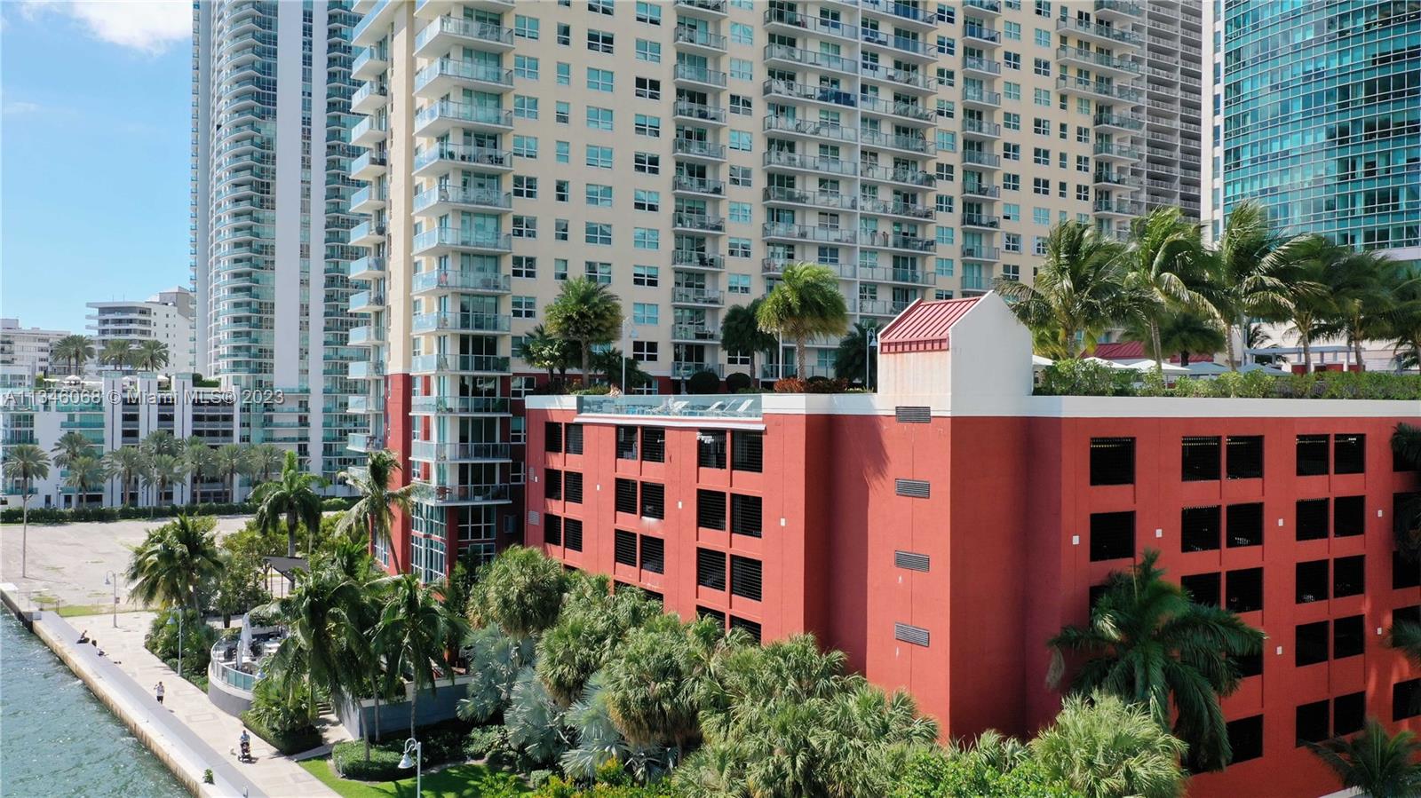 1155 Brickell Bay Dr # 2711
