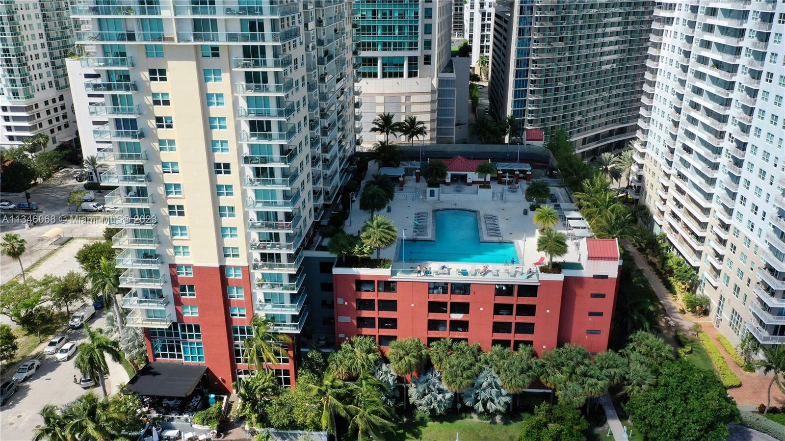 1155 Brickell Bay Dr # 2711