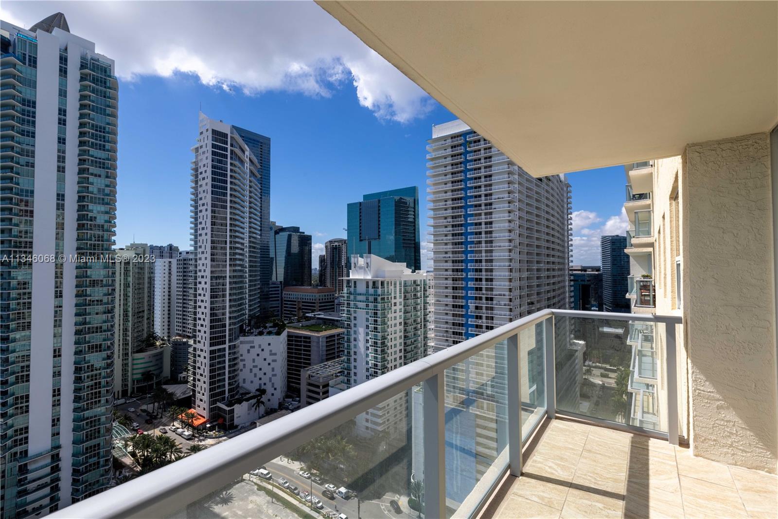 1155 Brickell Bay Dr # 2711