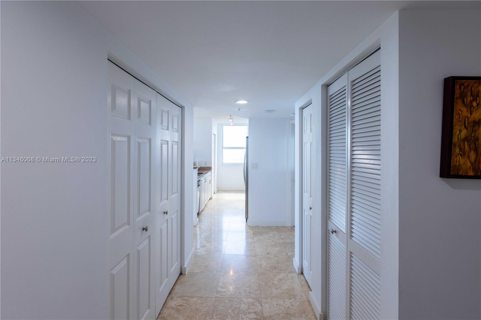 1155 Brickell Bay Dr # 2711