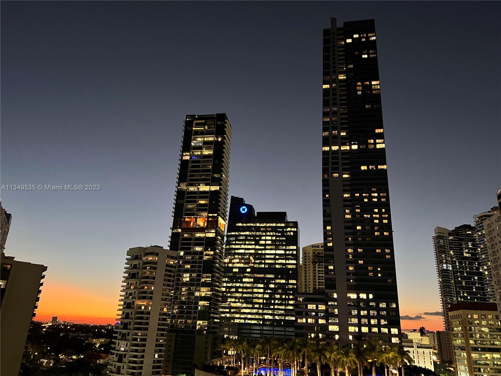 1420 Brickell Bay Dr # 1406D