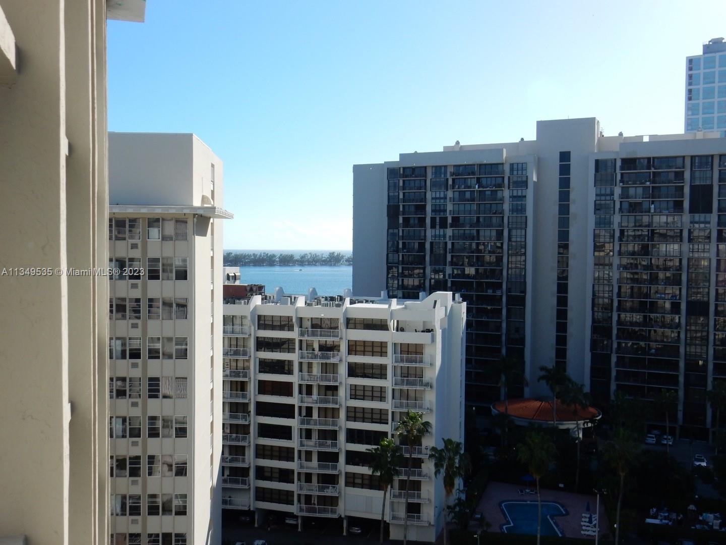 1420 Brickell Bay Dr # 1406D