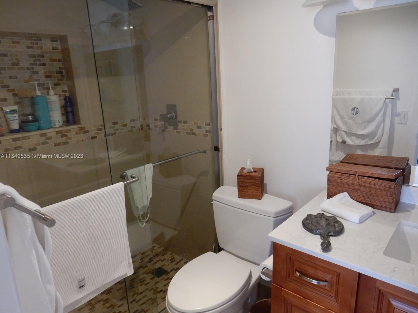 1420 Brickell Bay Dr # 1406D