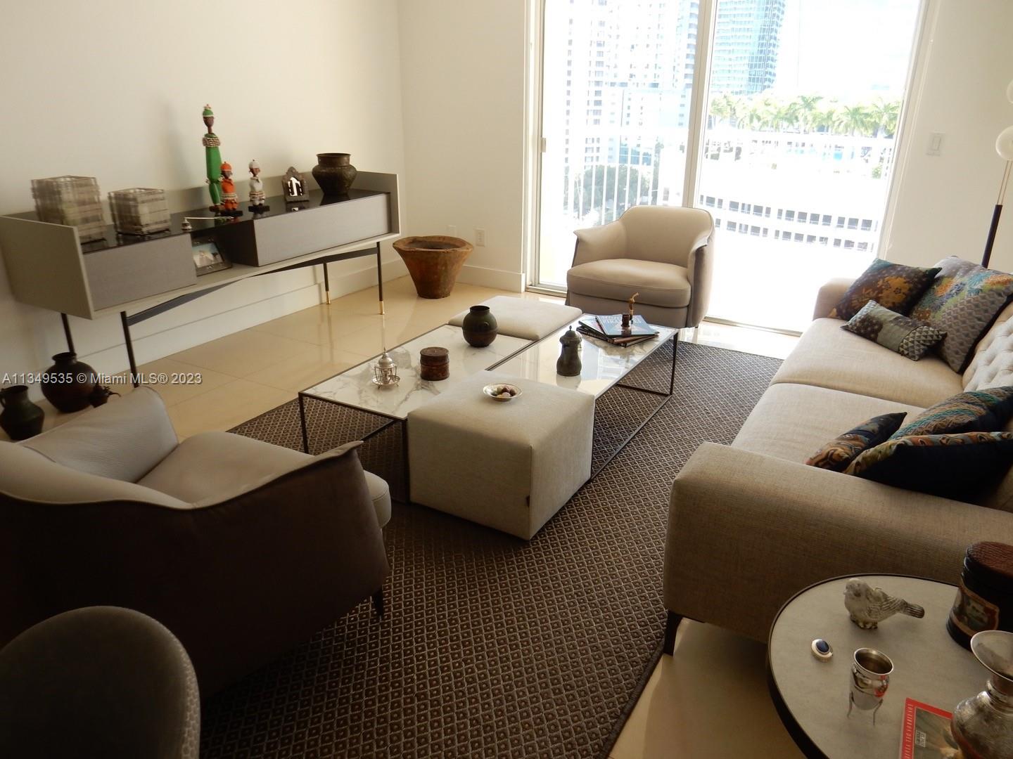 1420 Brickell Bay Dr # 1406D