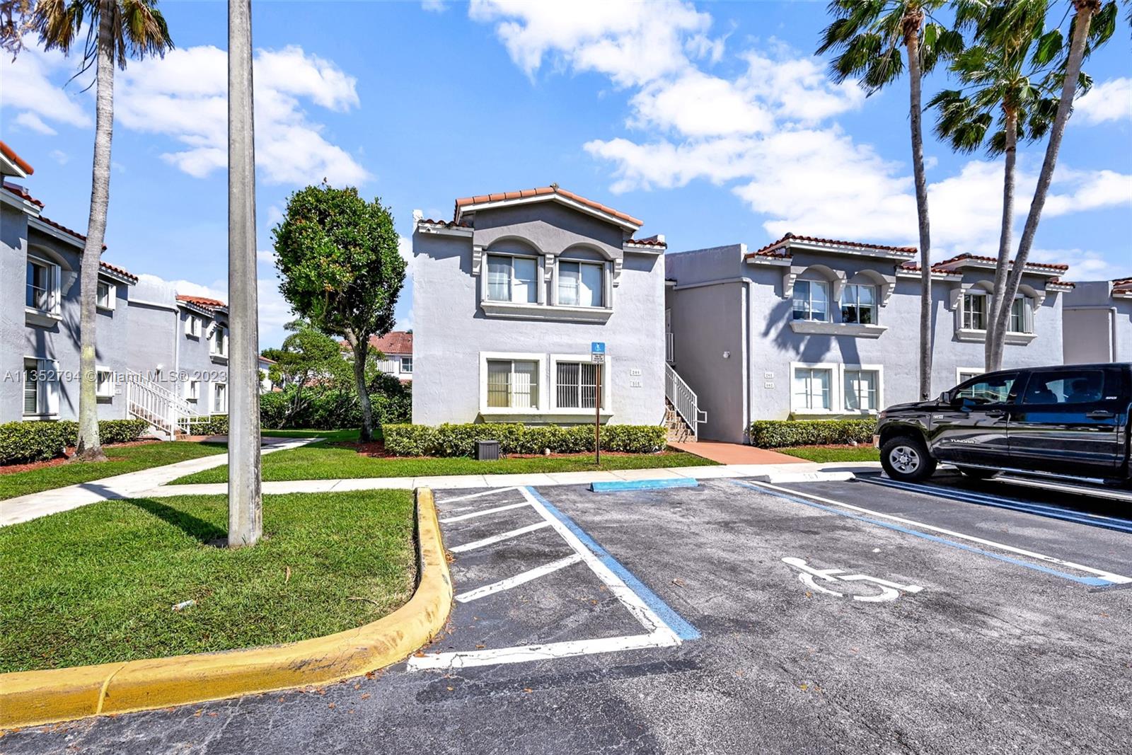 4768 NW 114th Ave # 4 Unit: 201-4
