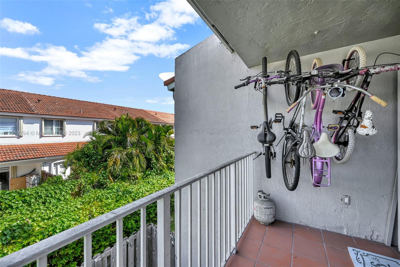 4768 NW 114th Ave # 4 Unit: 201-4