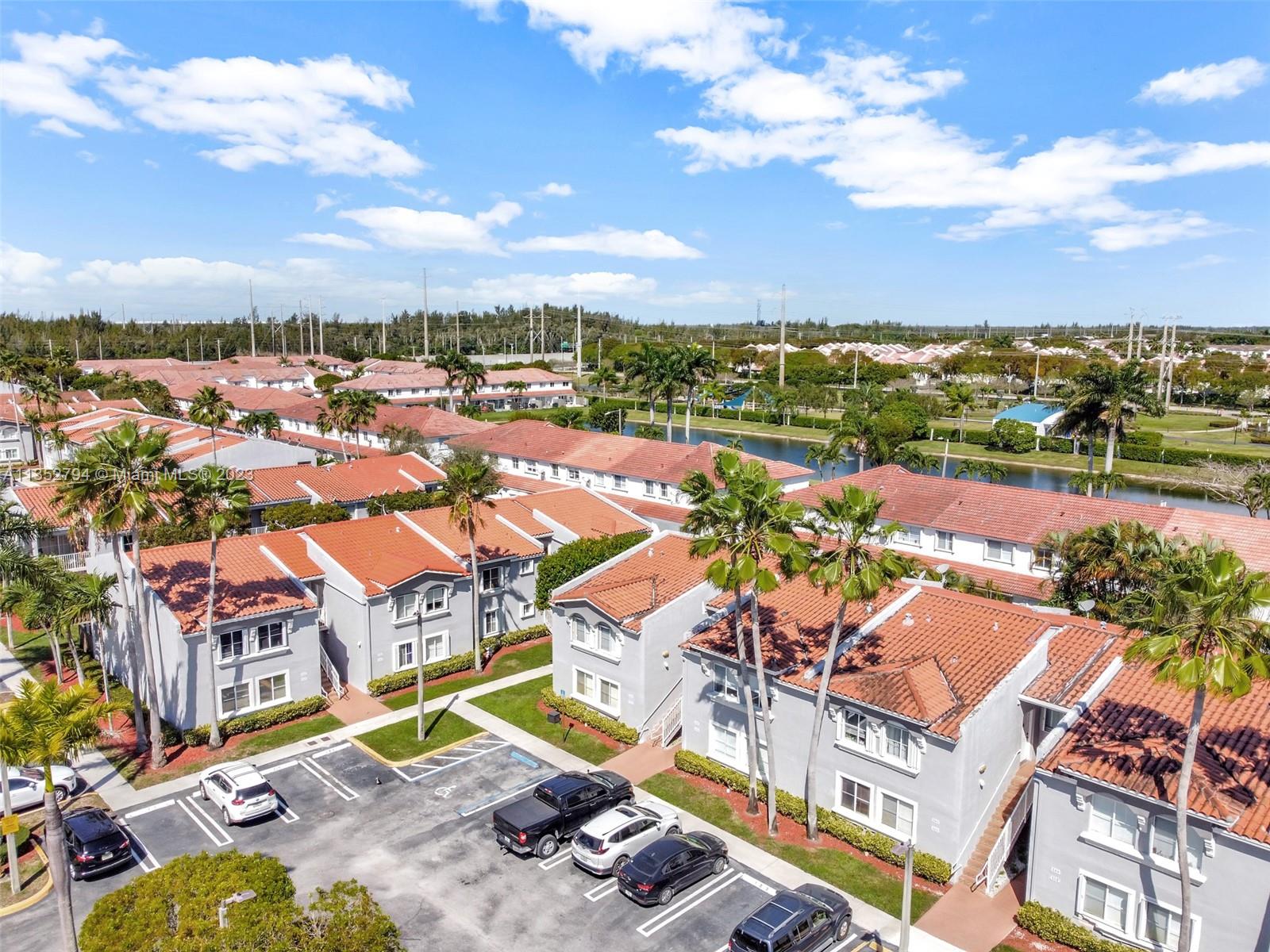 4768 NW 114th Ave # 4 Unit: 201-4