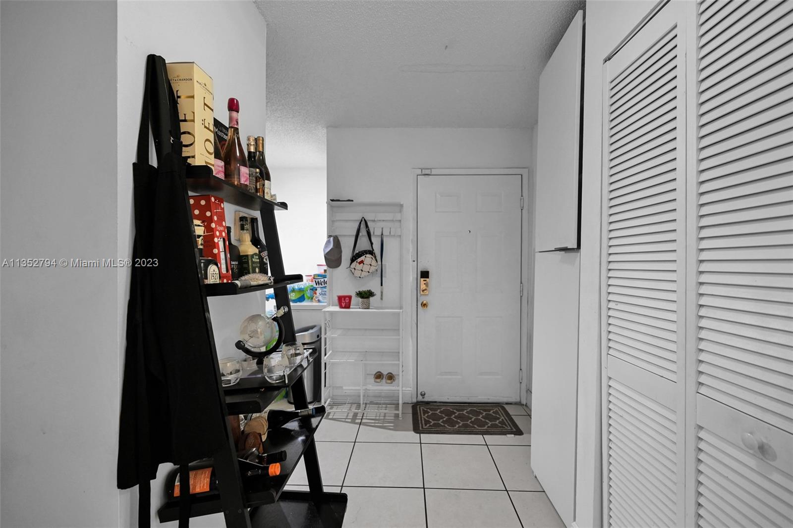 4768 NW 114th Ave # 4 Unit: 201-4