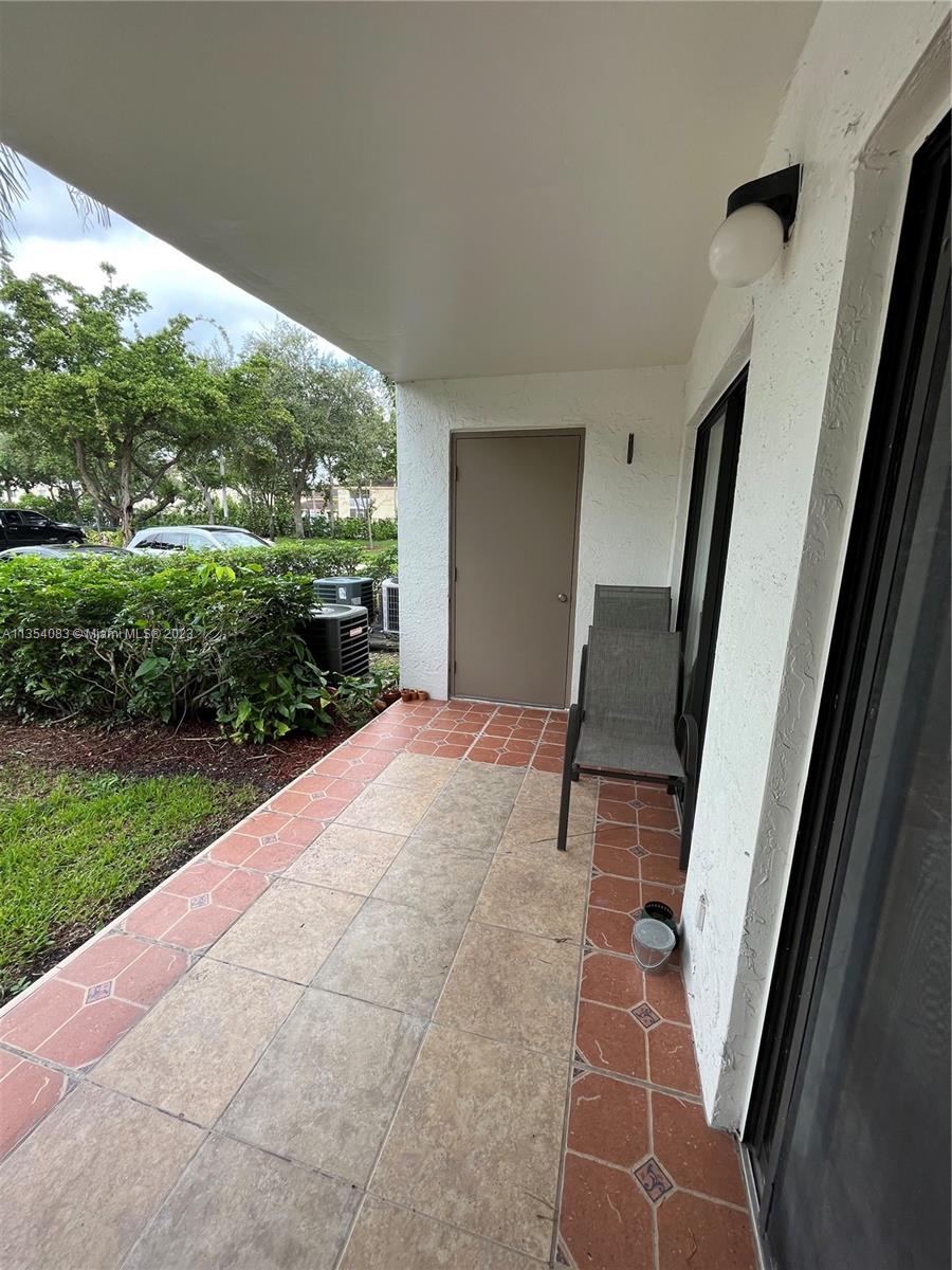 530 S Park Rd # 14 Unit: 11-14