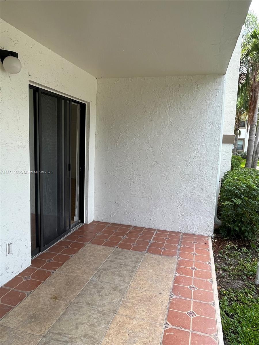 530 S Park Rd # 14 Unit: 11-14