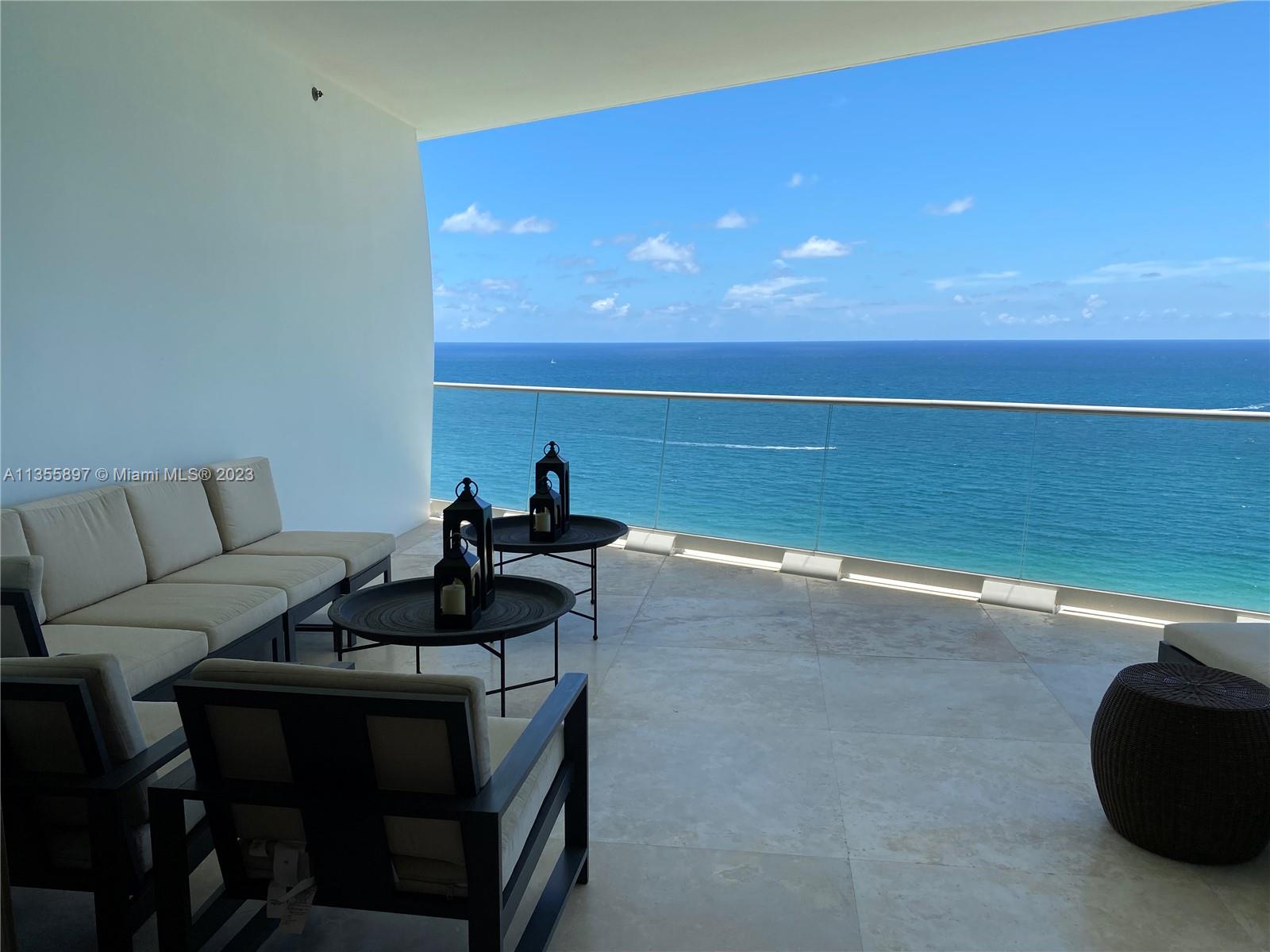 16901 Collins Ave # 2203
