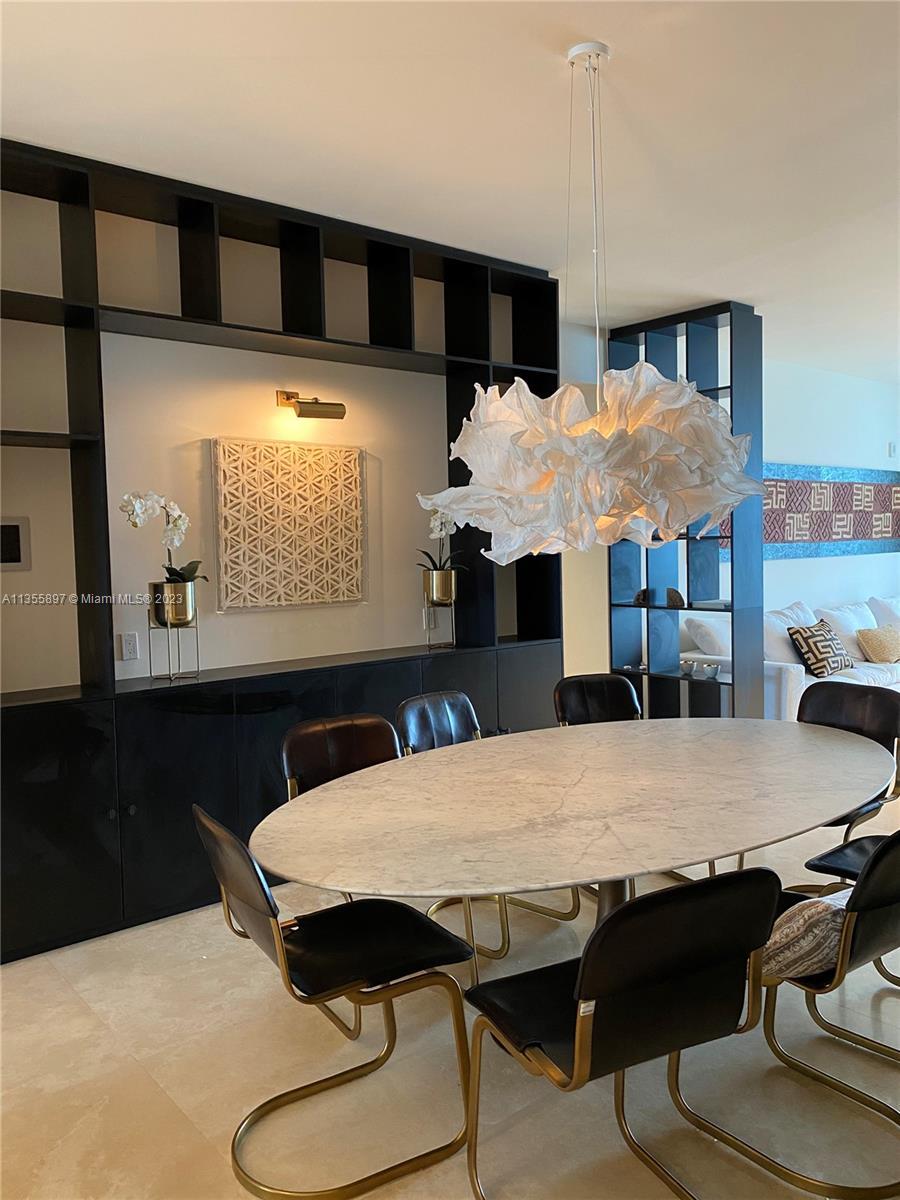 16901 Collins Ave # 2203