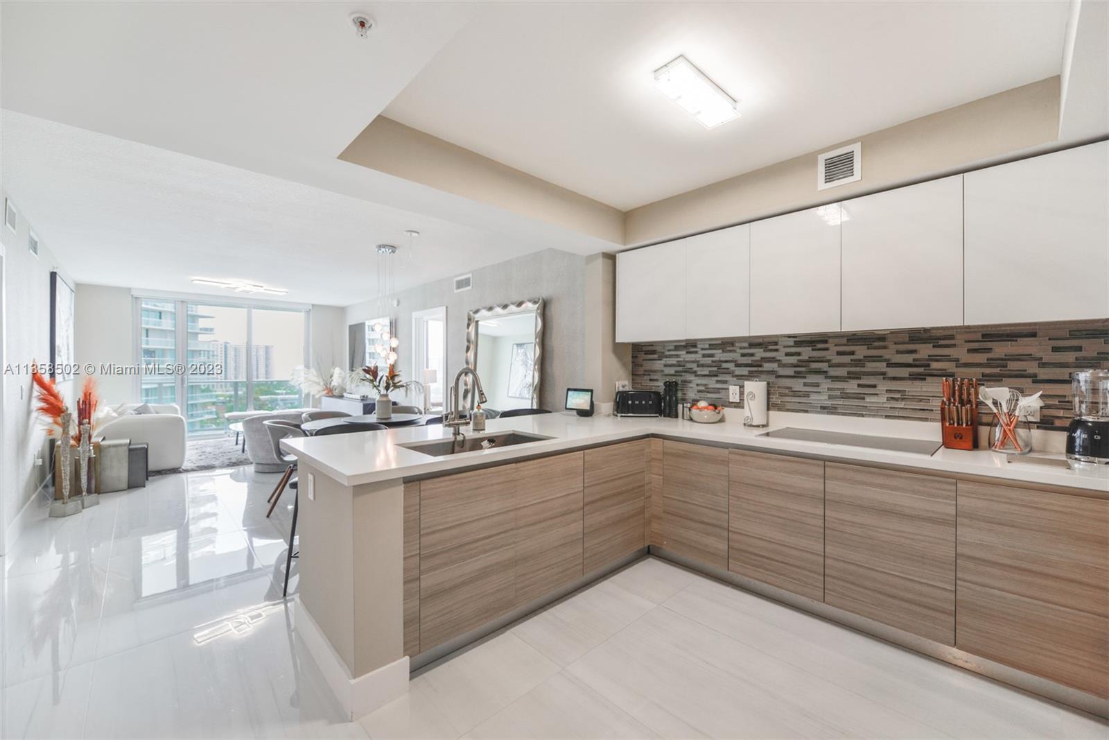 300 Sunny Isles Blvd # 906 Unit: 4-906