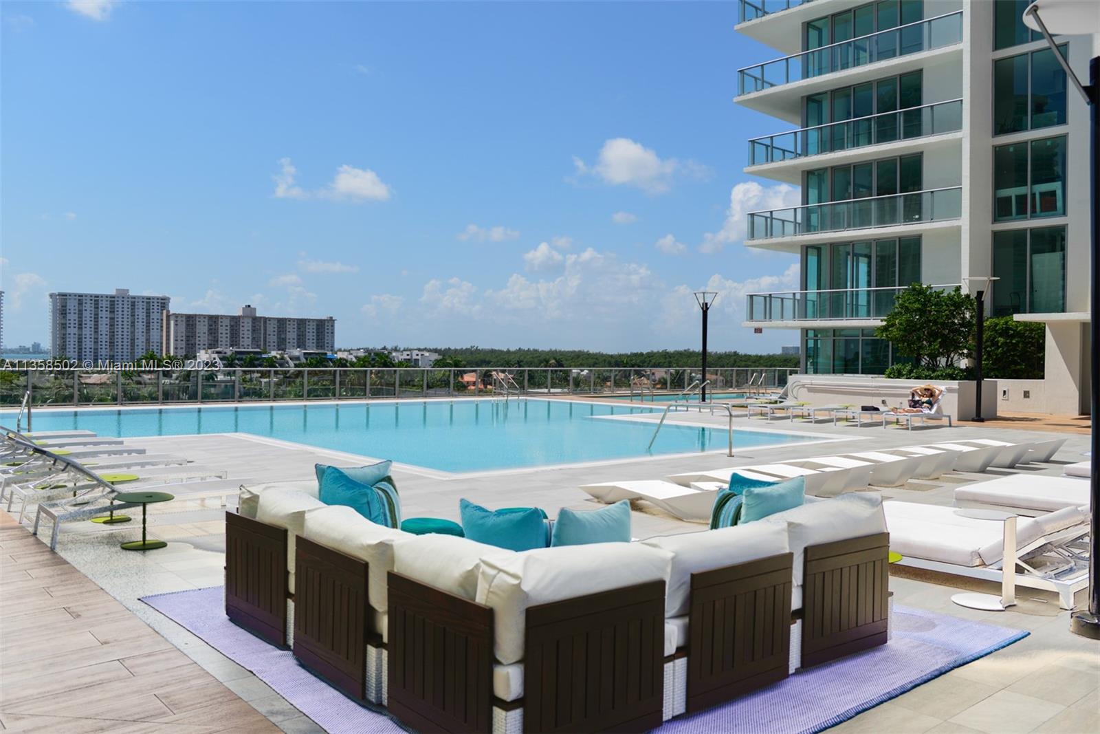 300 Sunny Isles Blvd # 906 Unit: 4-906