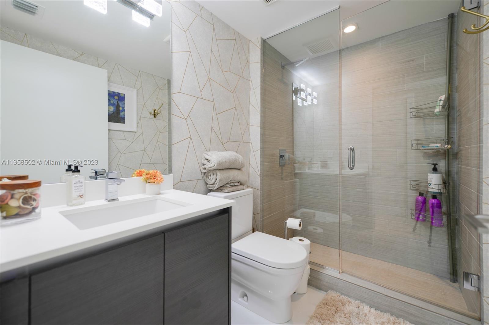 300 Sunny Isles Blvd # 906 Unit: 4-906