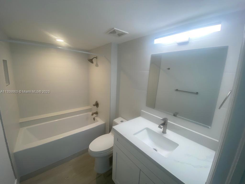 1155 Brickell Bay Dr # 1202