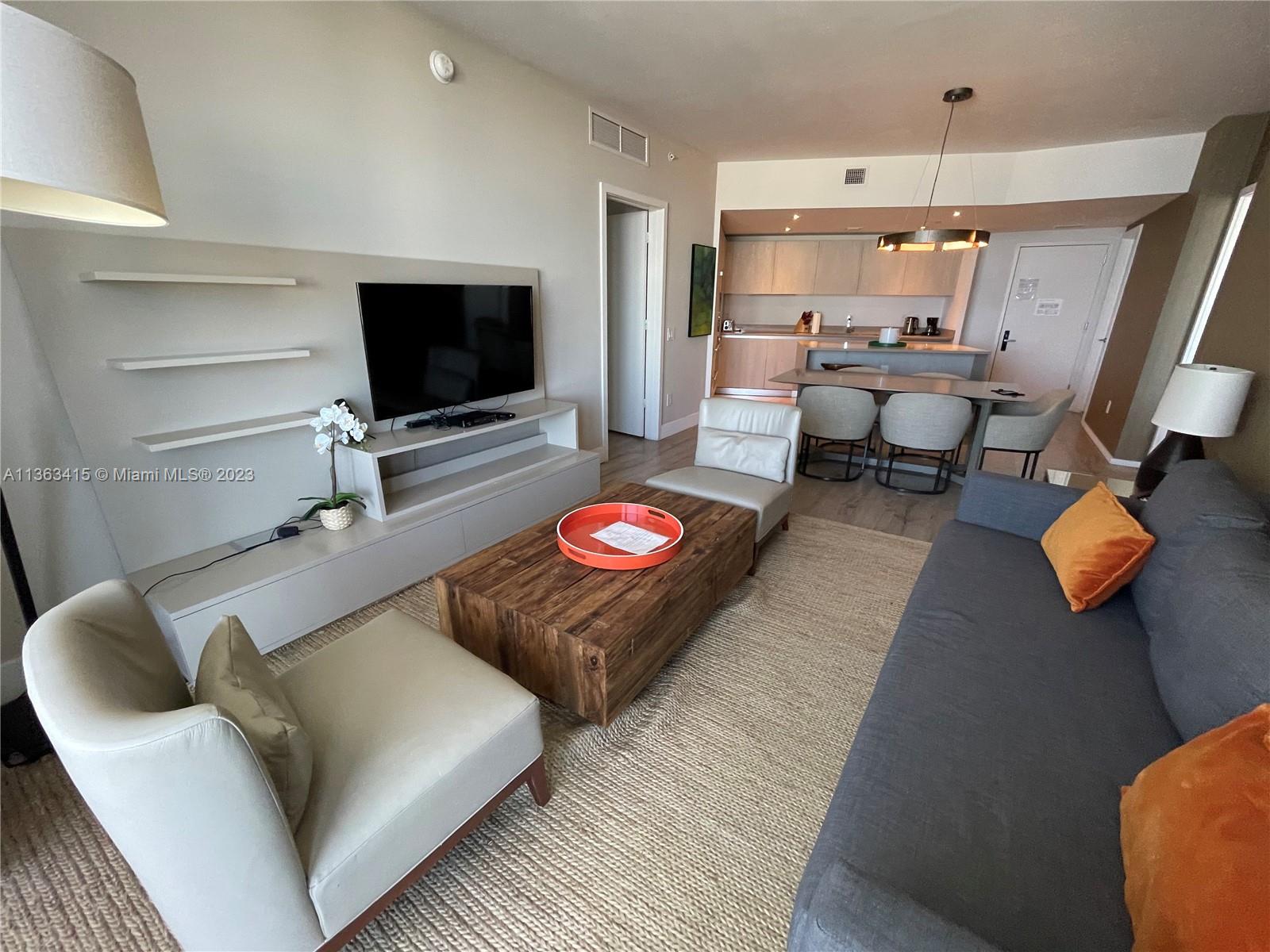 4111 S Ocean Dr # 1606