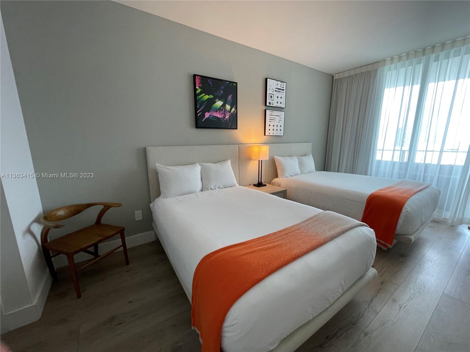 4111 S Ocean Dr # 1606