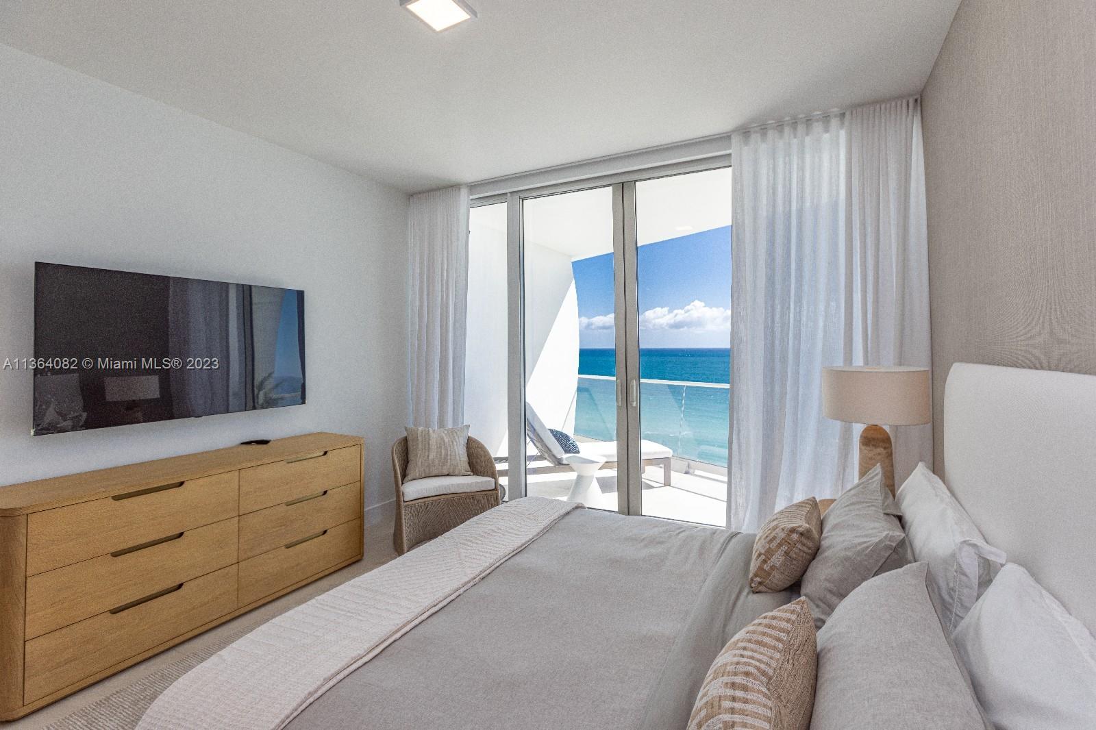 16901 Collins Ave # 1002