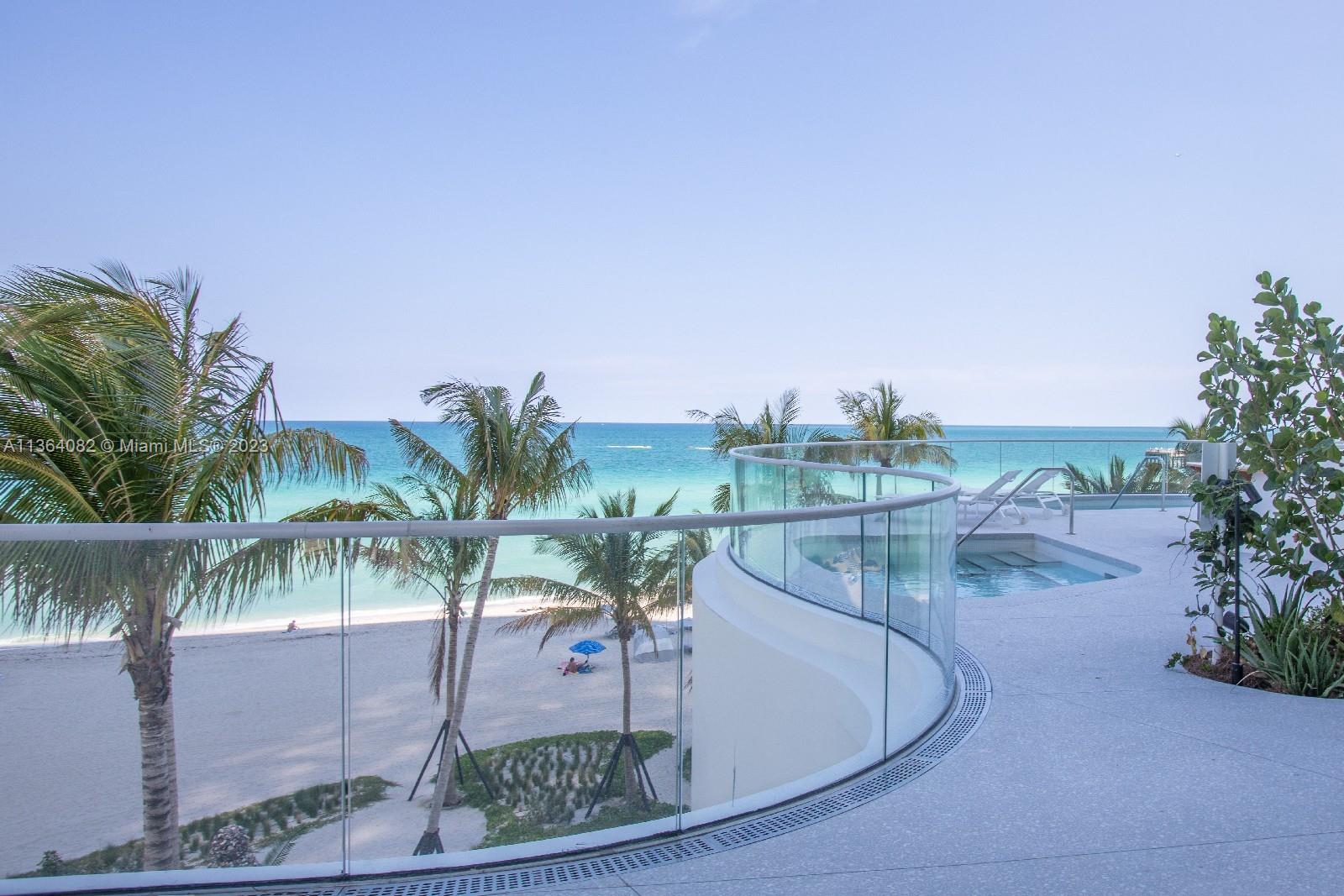 16901 Collins Ave # 1002