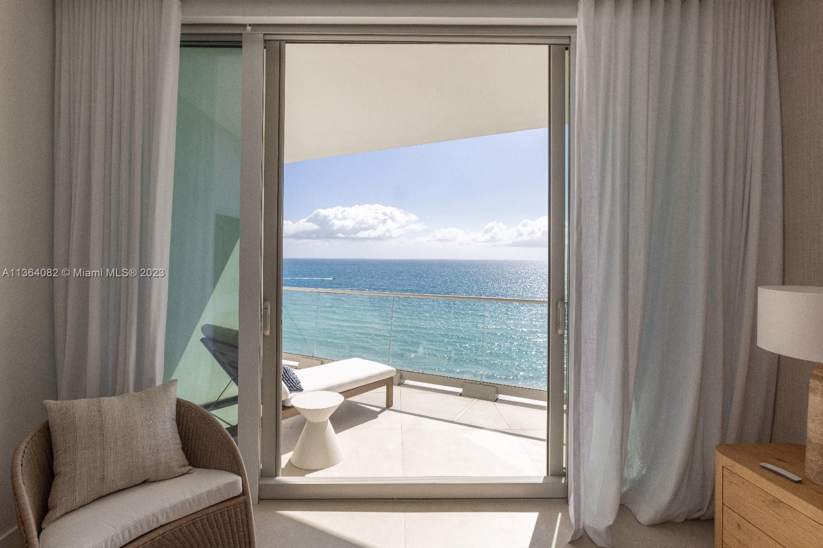 16901 Collins Ave # 1002