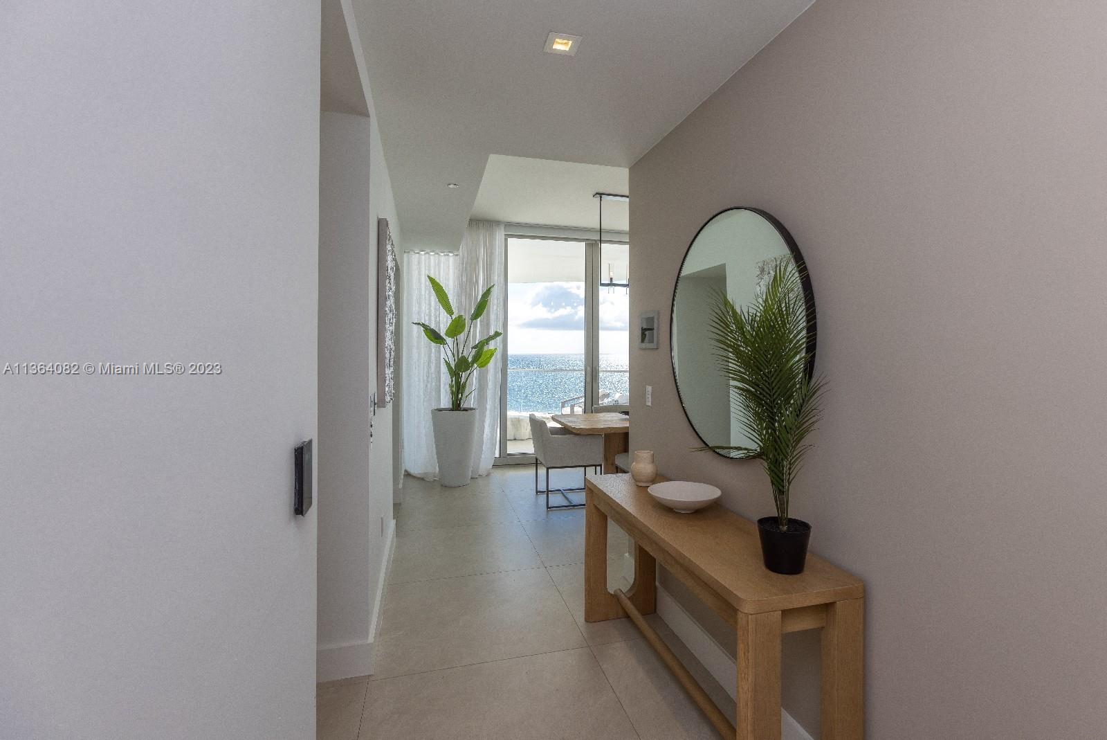 16901 Collins Ave # 1002