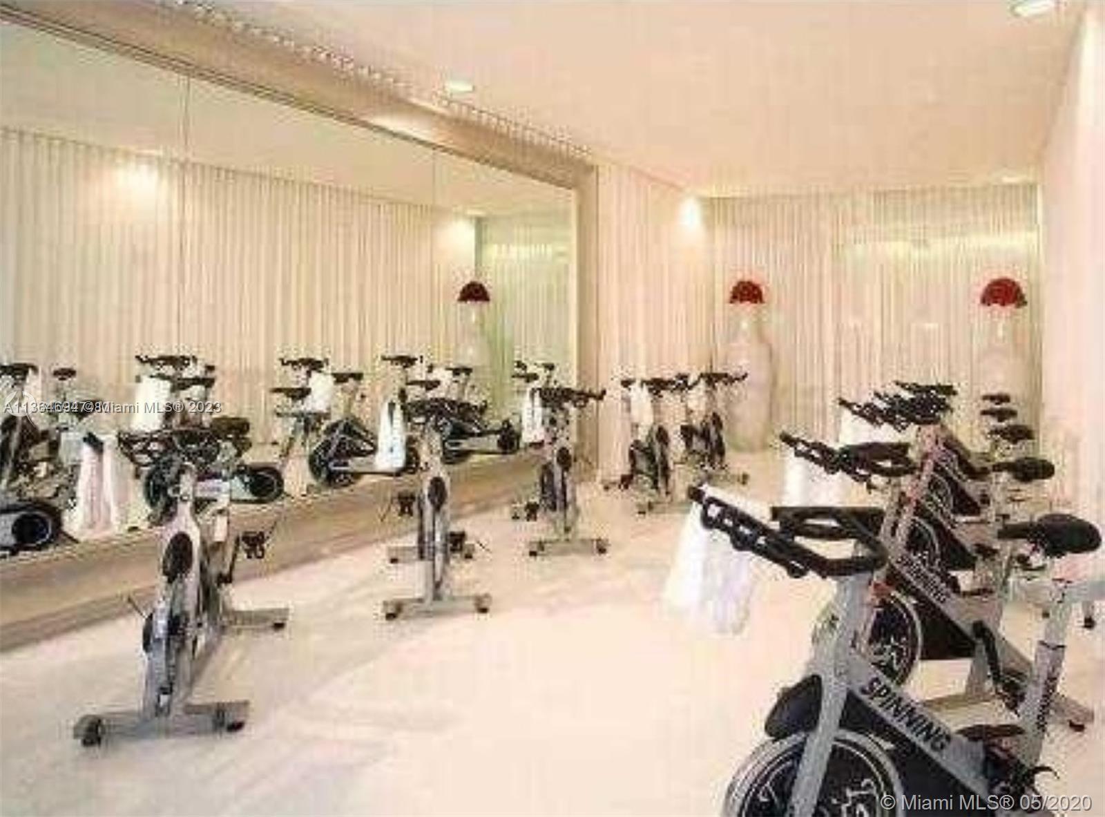 495 Brickell Ave # 5010
