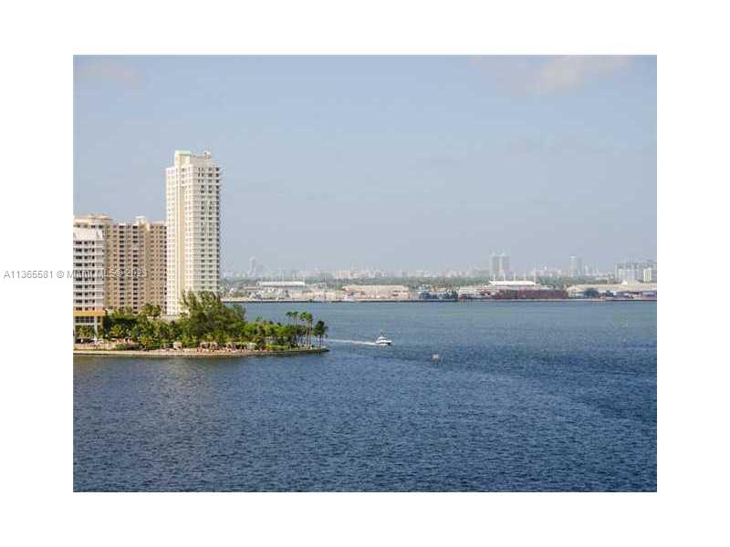 1420 Brickell Bay Dr # 902E
