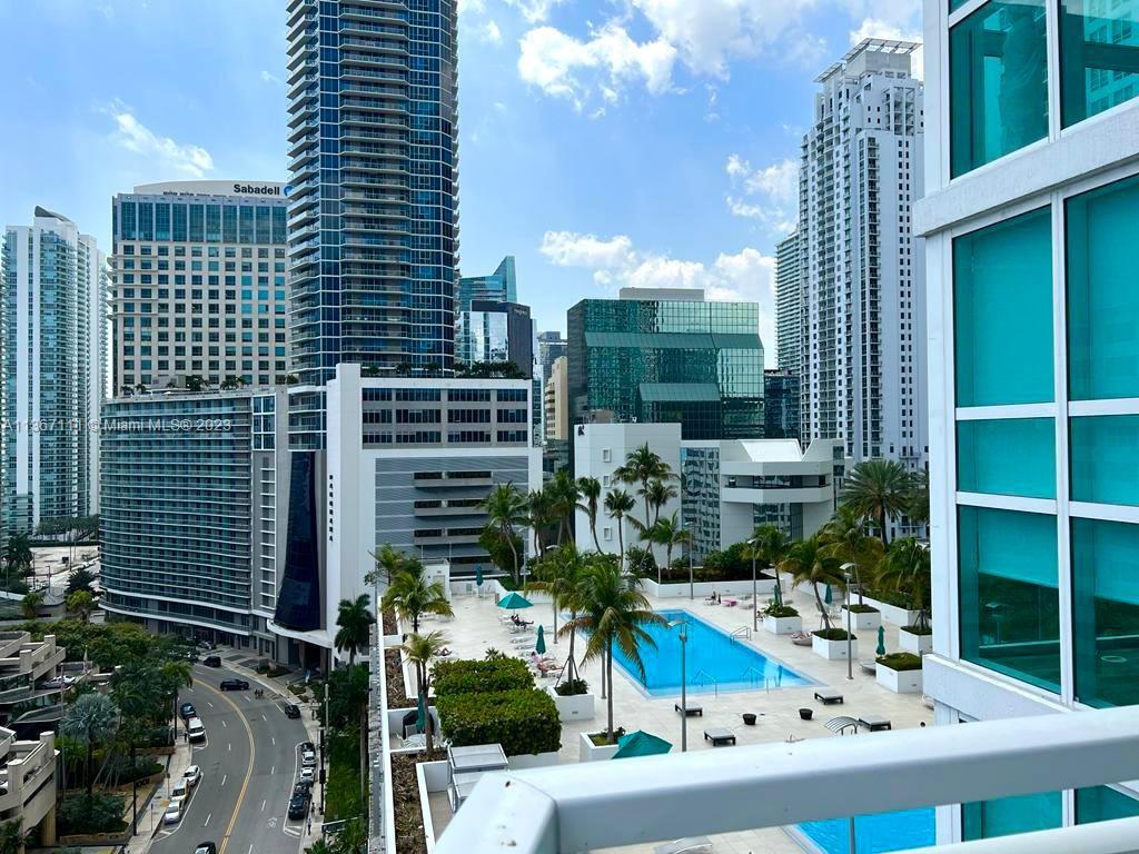 950 Brickell Bay Dr # 1511