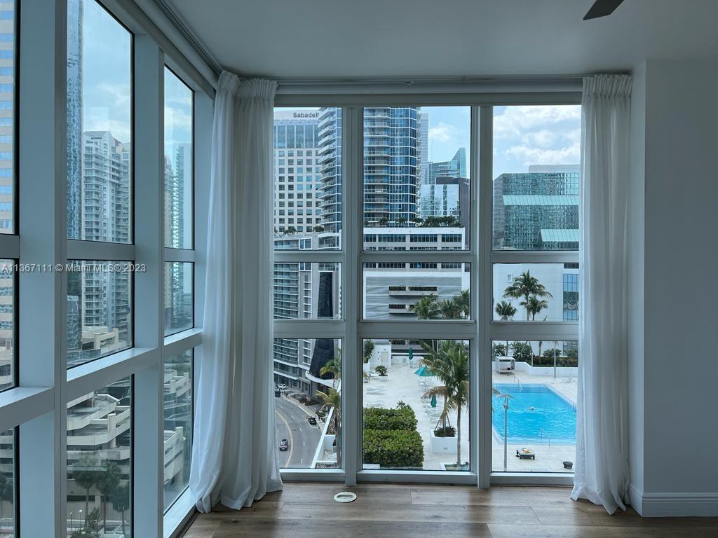 950 Brickell Bay Dr # 1511