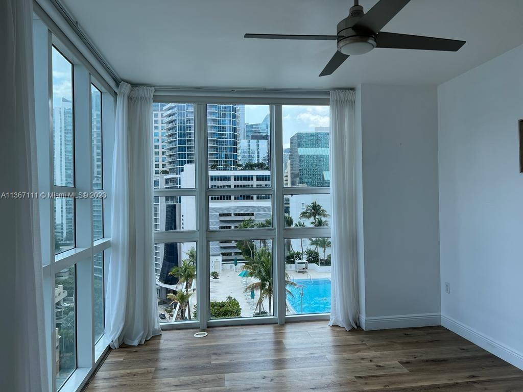 950 Brickell Bay Dr # 1511