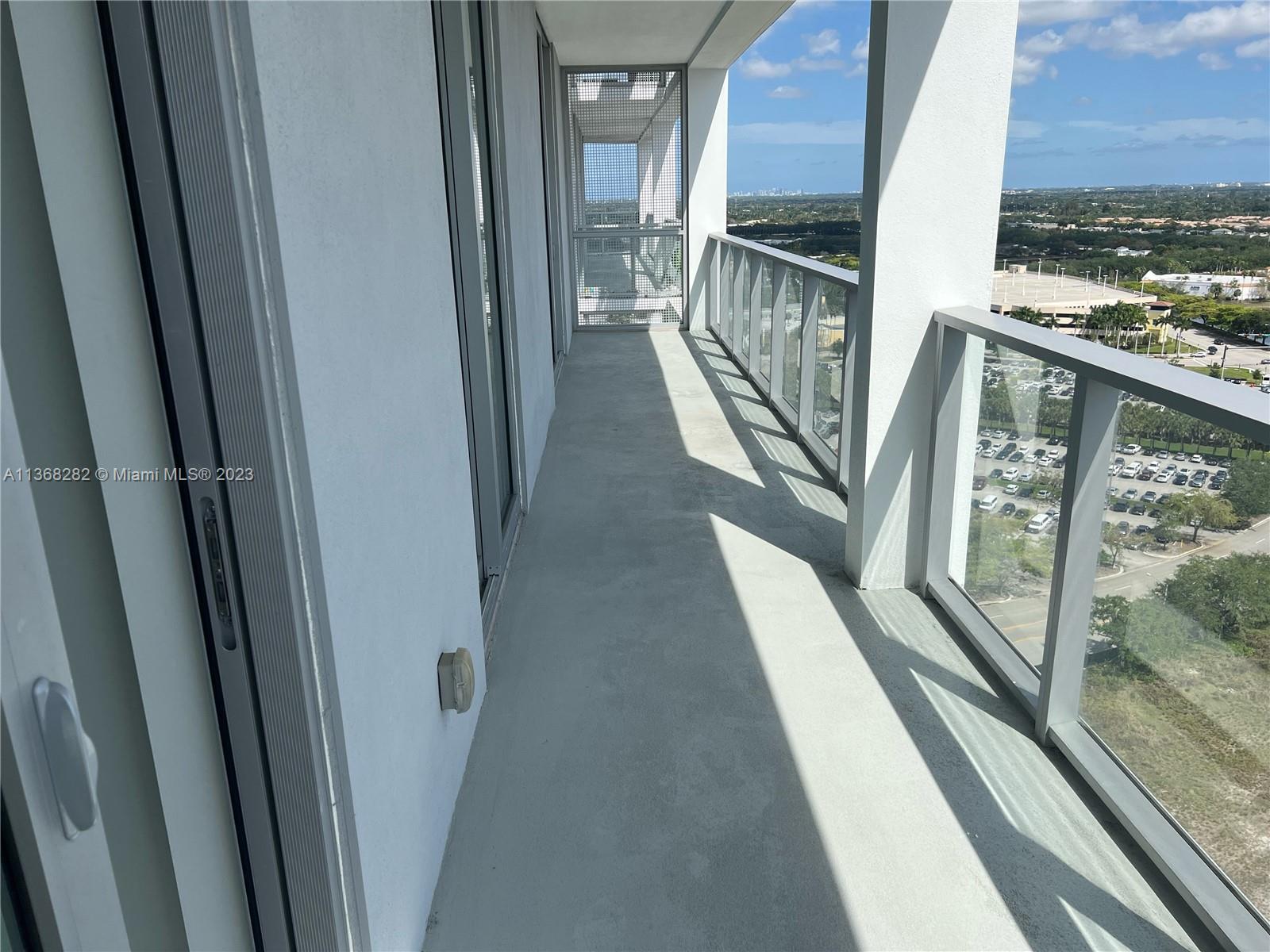 2000 Metropica Way # 1908