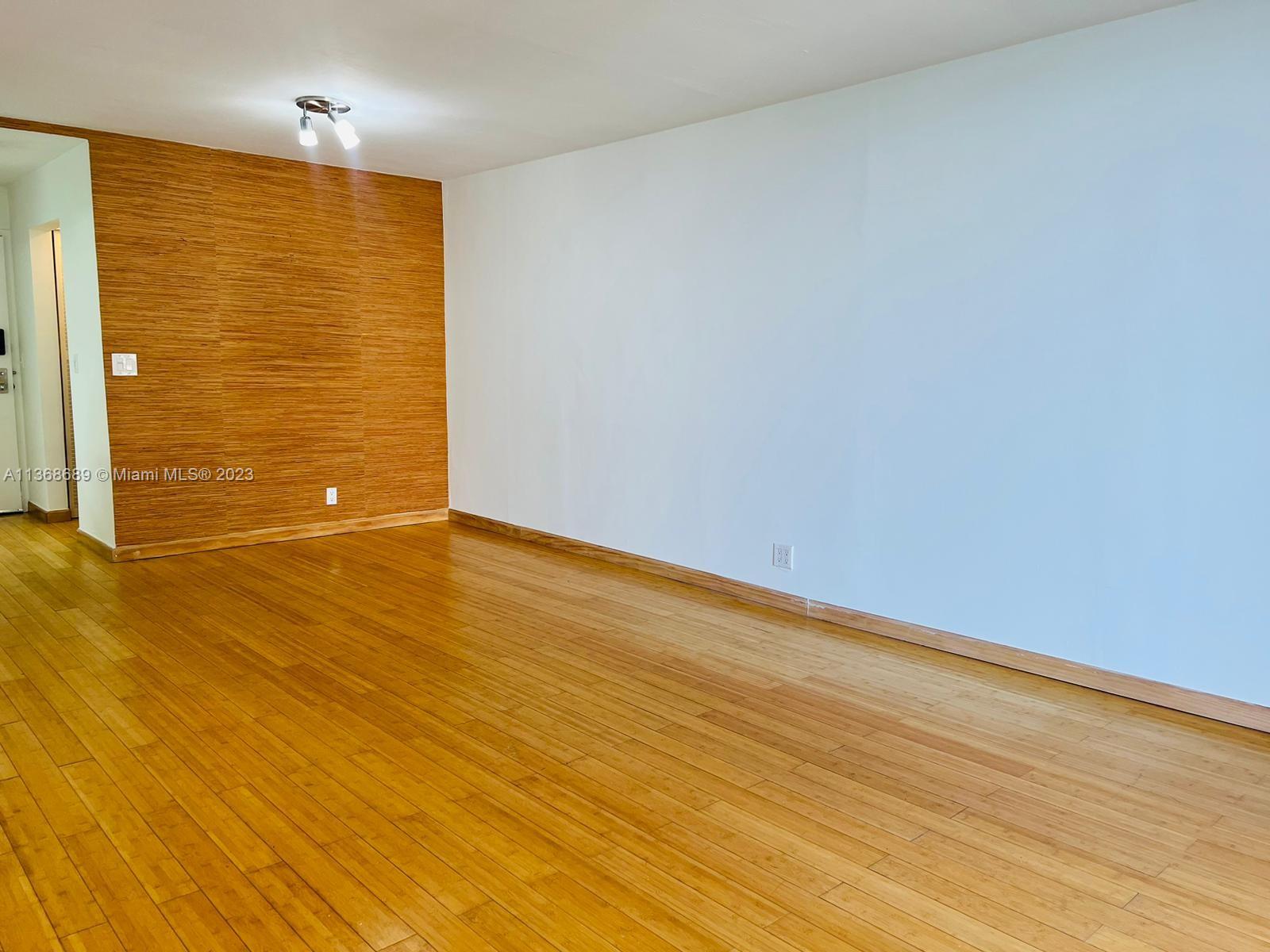200 SE 15th Rd # 14H