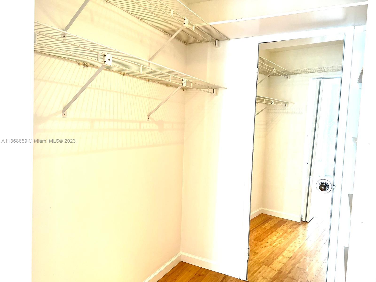 200 SE 15th Rd # 14H