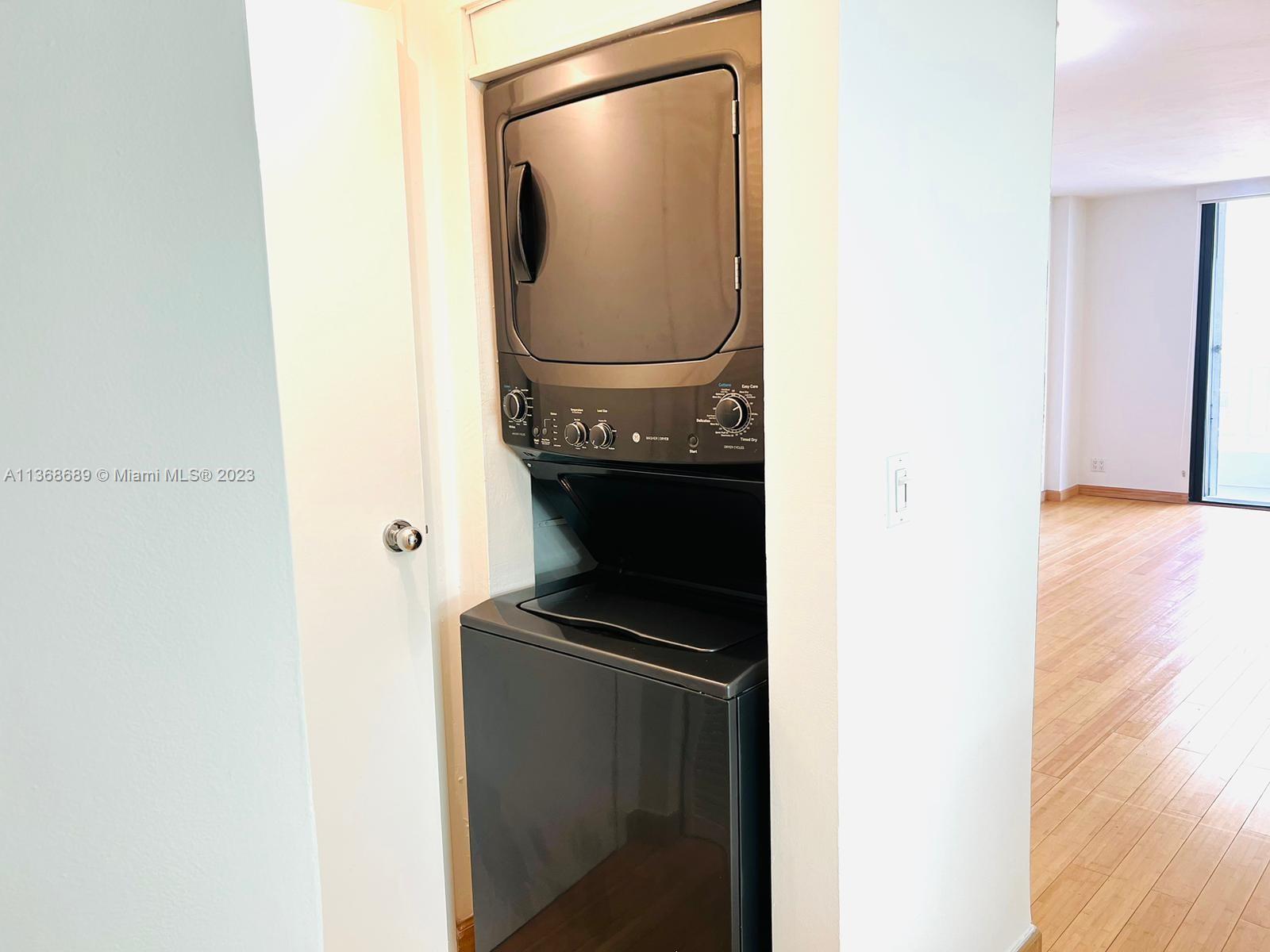 200 SE 15th Rd # 14H