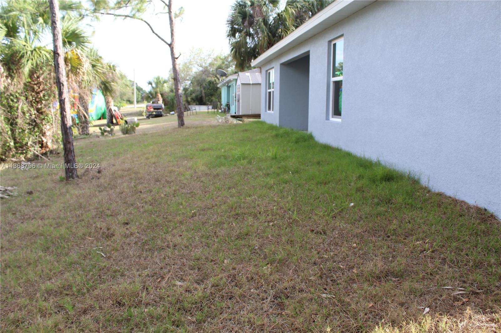 5051 NE Tradewinds Cir.