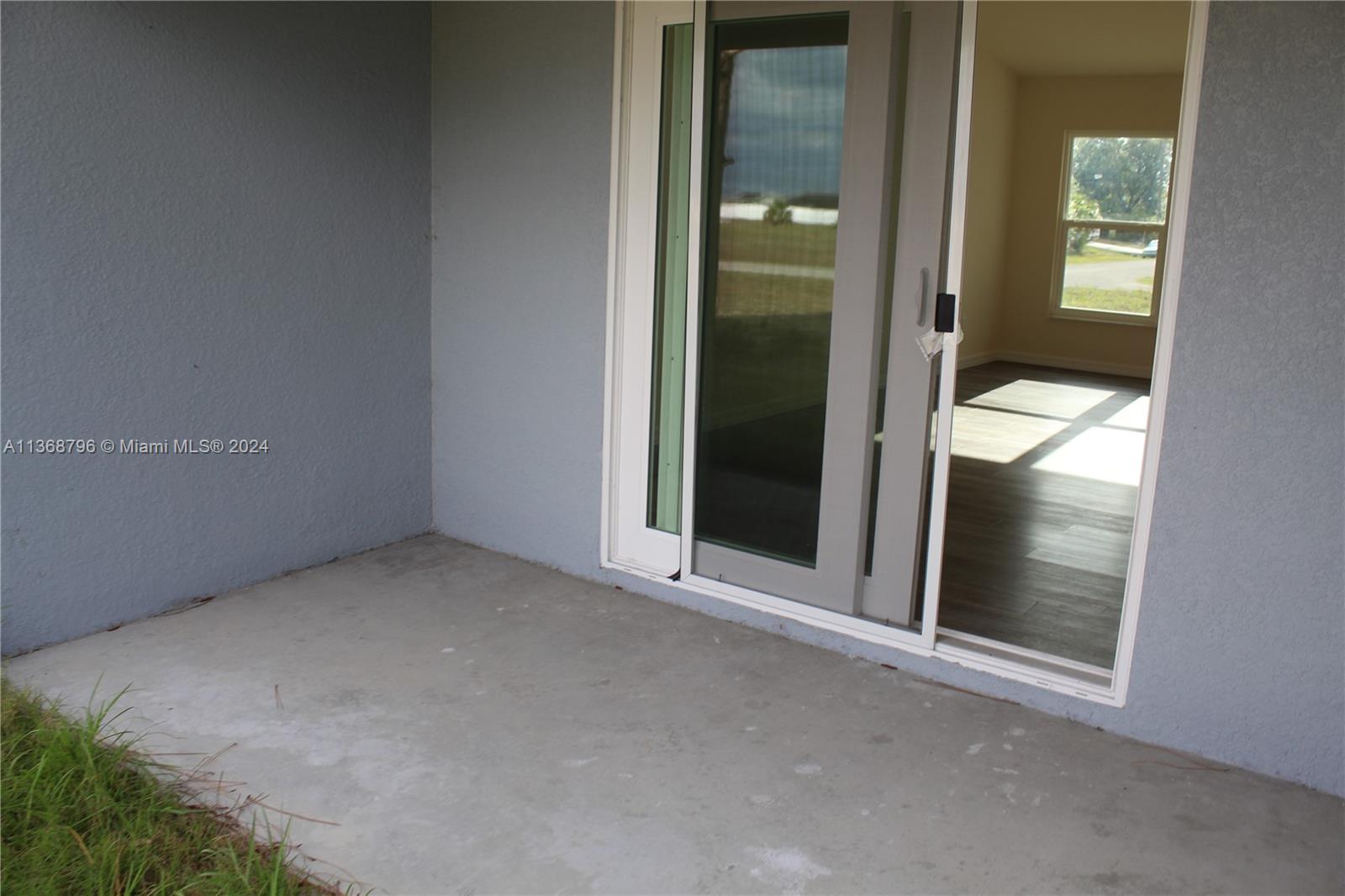 5051 NE Tradewinds Cir.