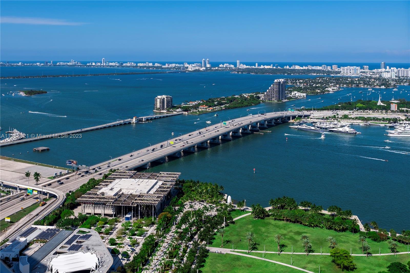 900 Biscayne Blvd # 5003
