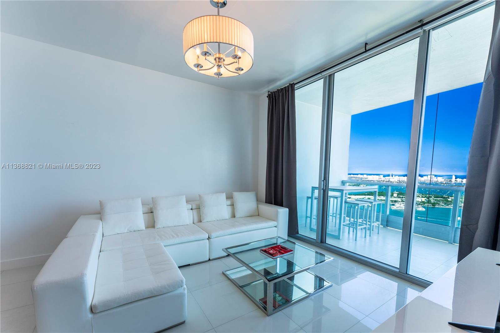 900 Biscayne Blvd # 5003