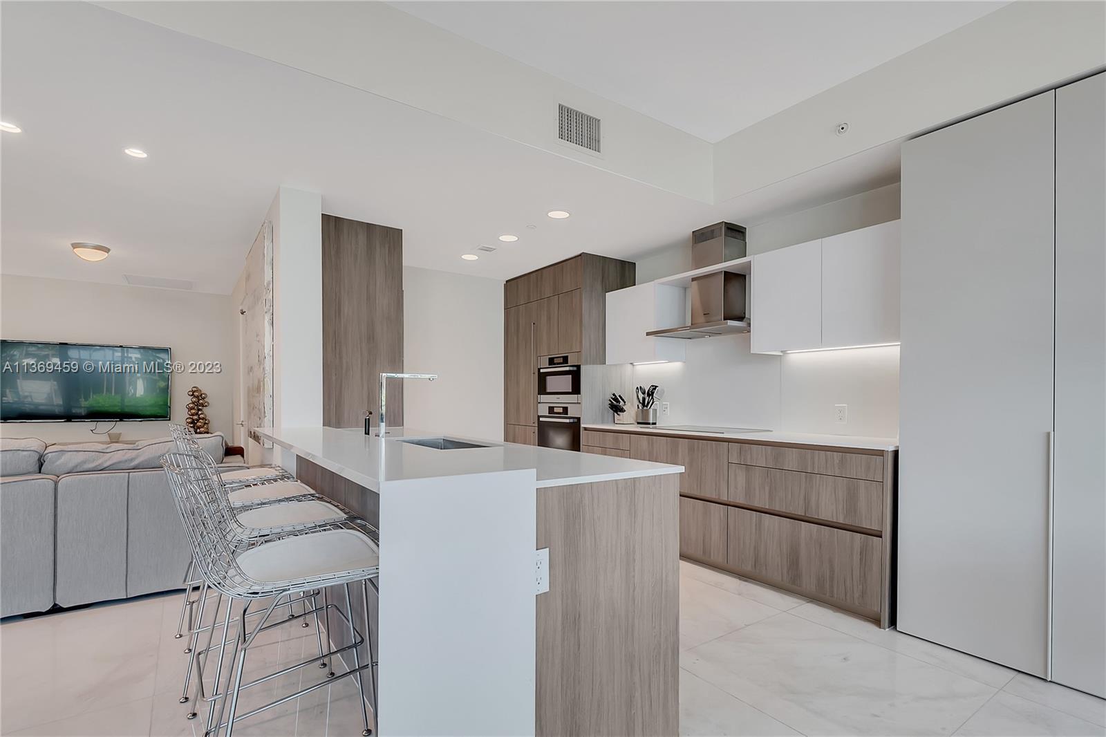 360 Ocean Dr # 205S