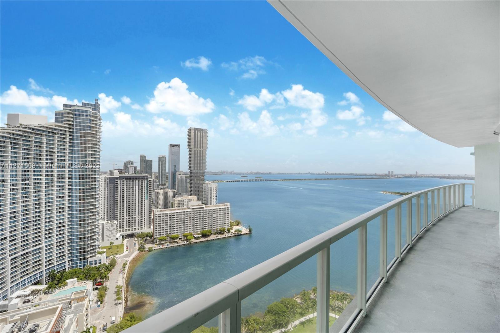 1900 N Bayshore Dr # 3204