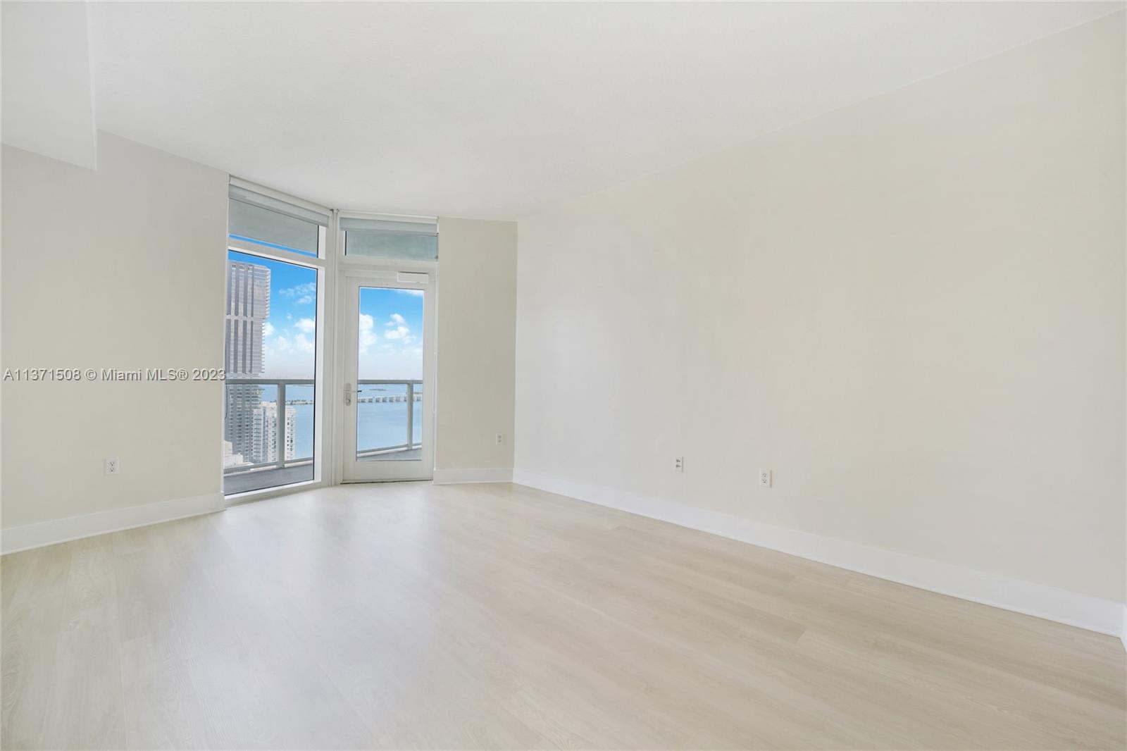 1900 N Bayshore Dr # 3204