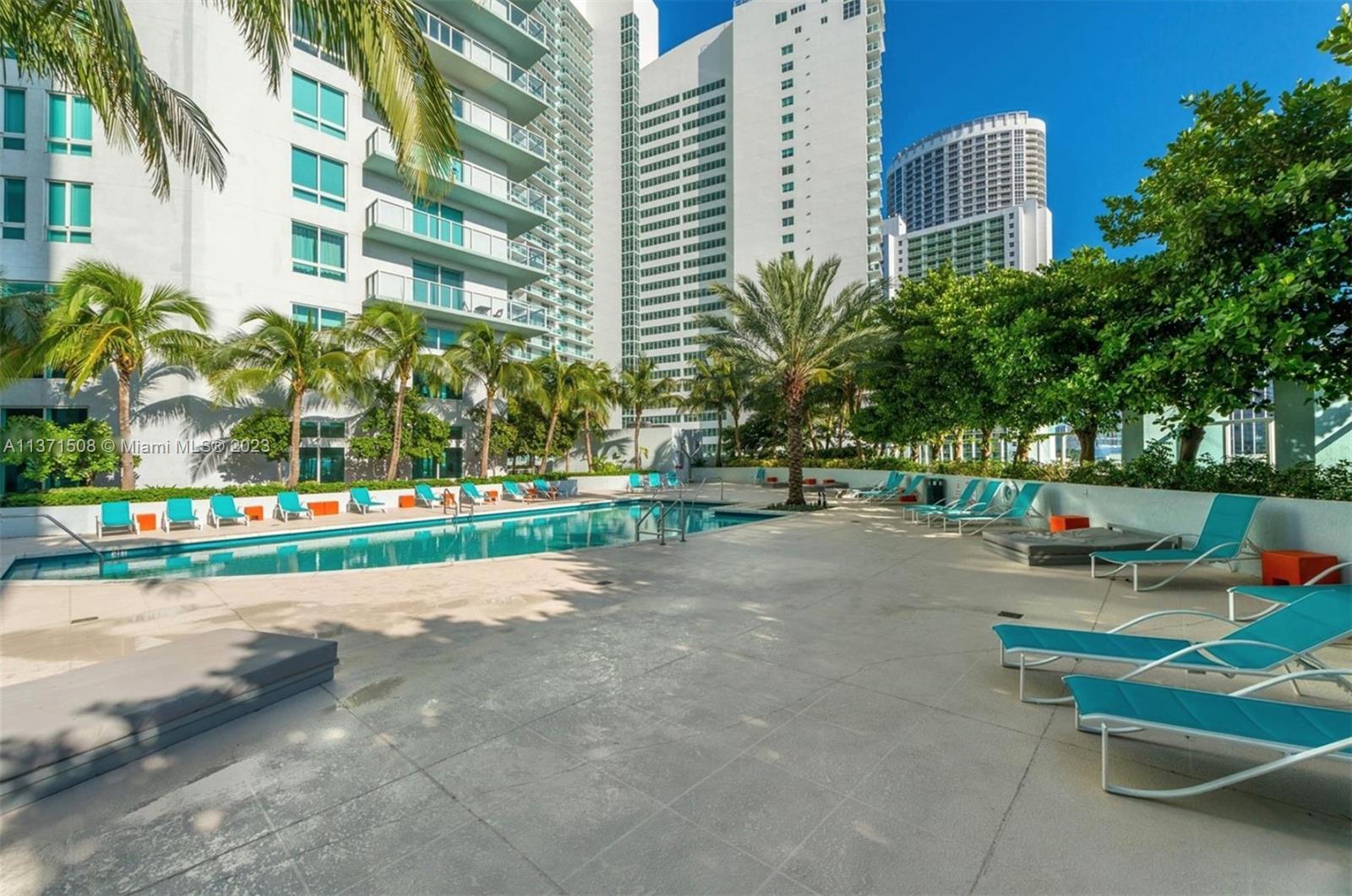 1900 N Bayshore Dr # 3204
