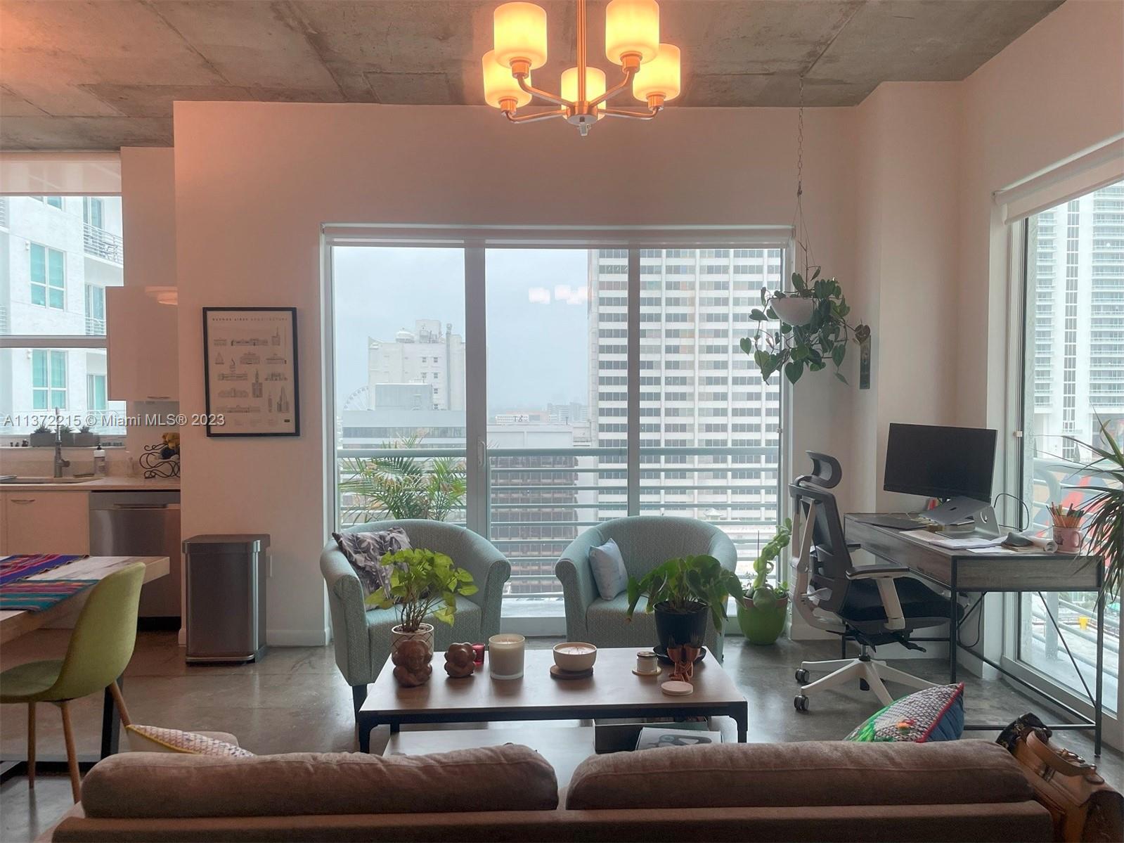 133 NE 2nd Ave # 1412
