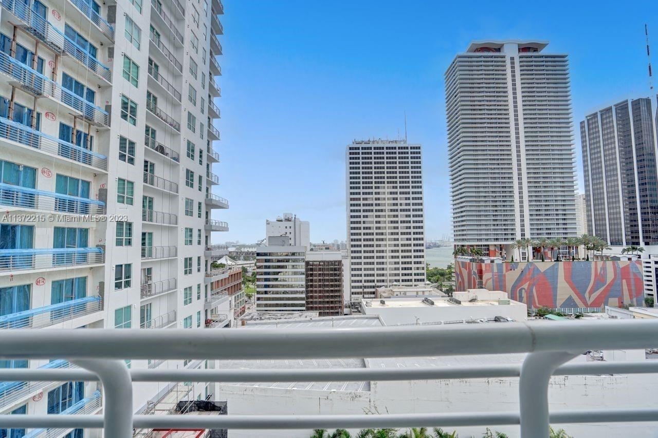 133 NE 2nd Ave # 1412