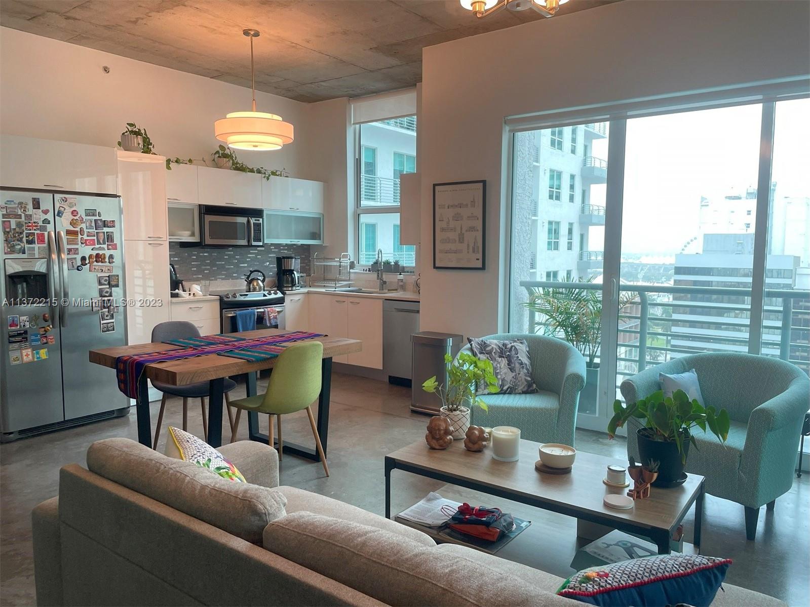 133 NE 2nd Ave # 1412