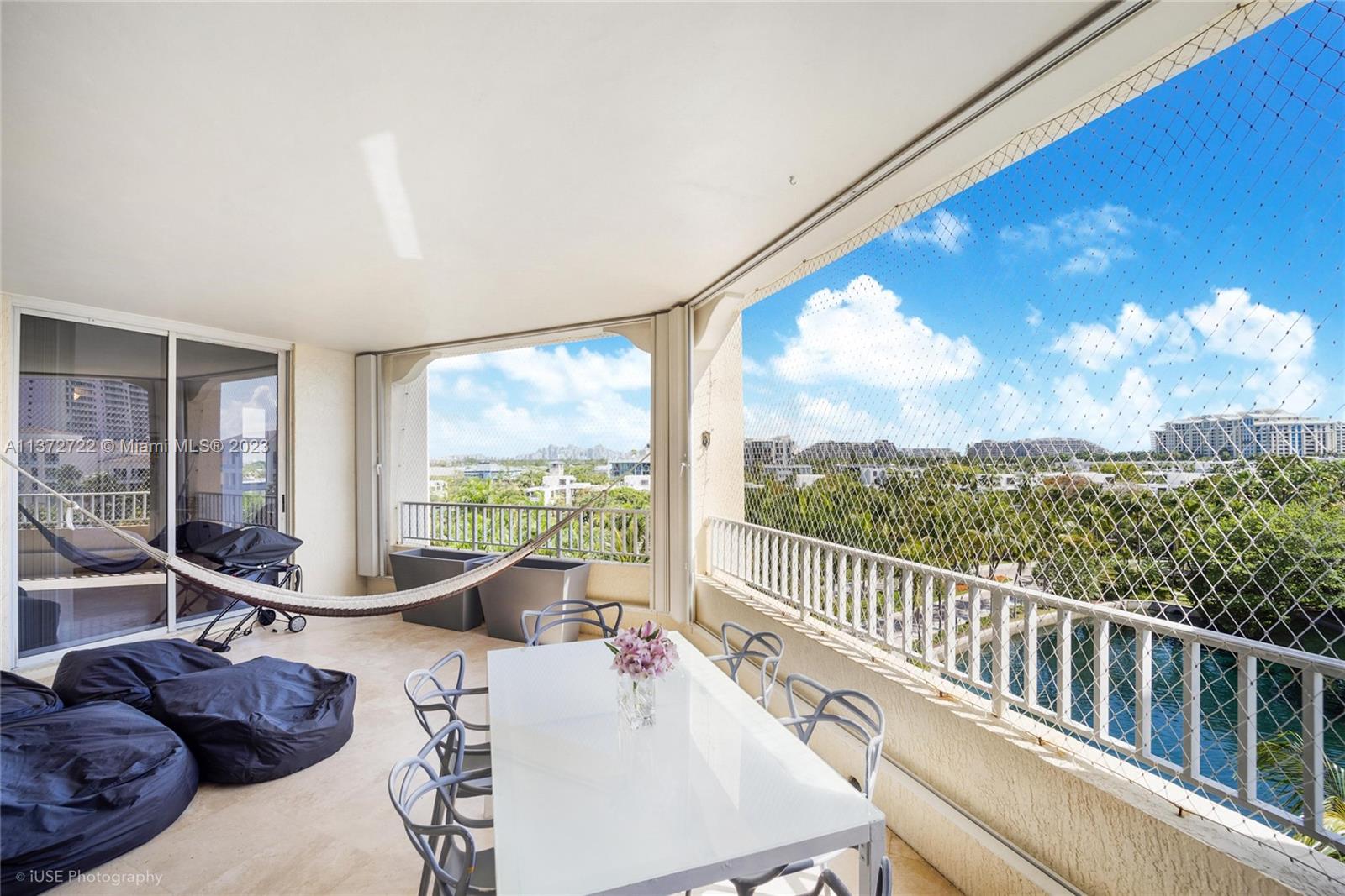 723 Crandon Blvd Unit: PH6