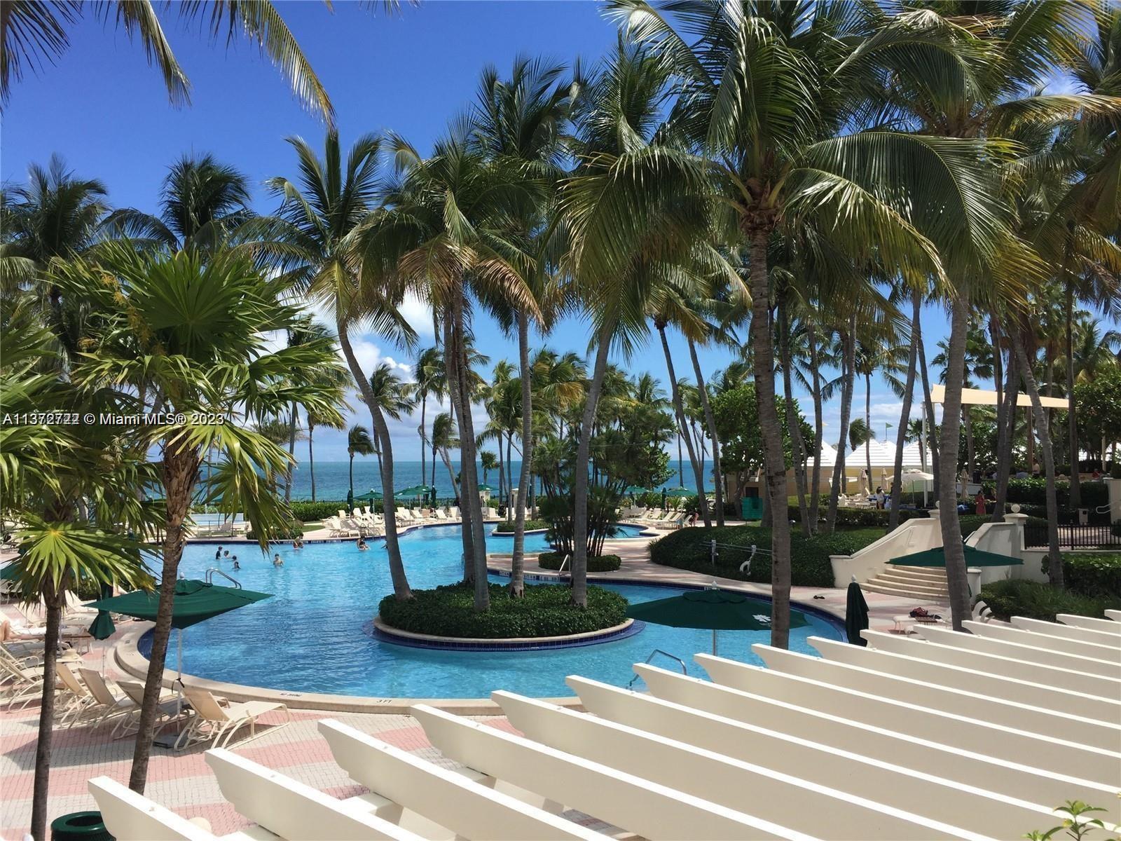723 Crandon Blvd Unit: PH6