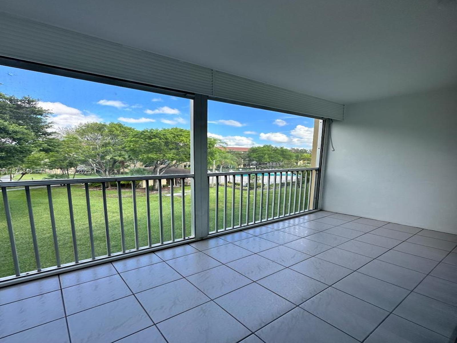 1351 SW 125th Ave # 306S