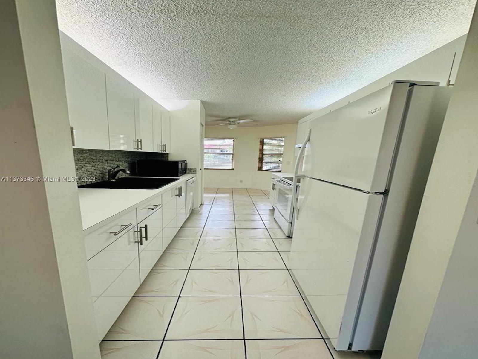 1351 SW 125th Ave # 306S